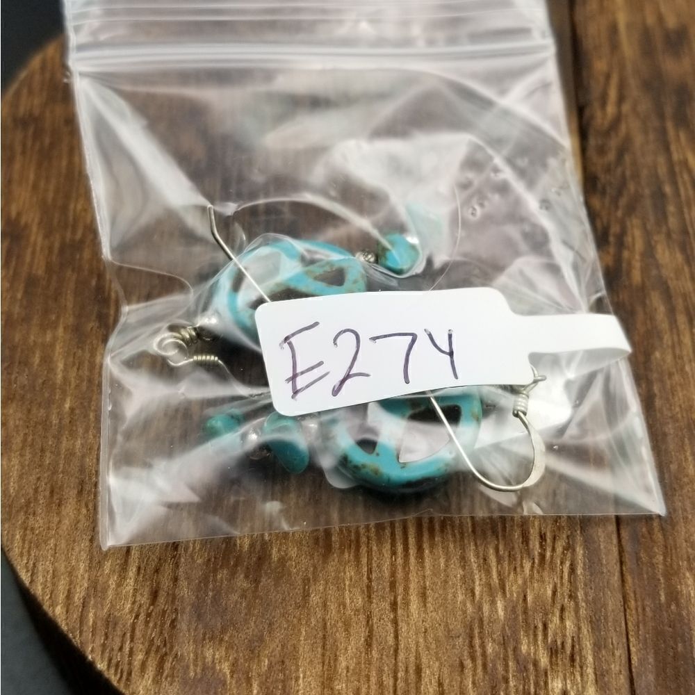 Turquoise stone 925āstamped earrings E274 - Picture 2 of 4